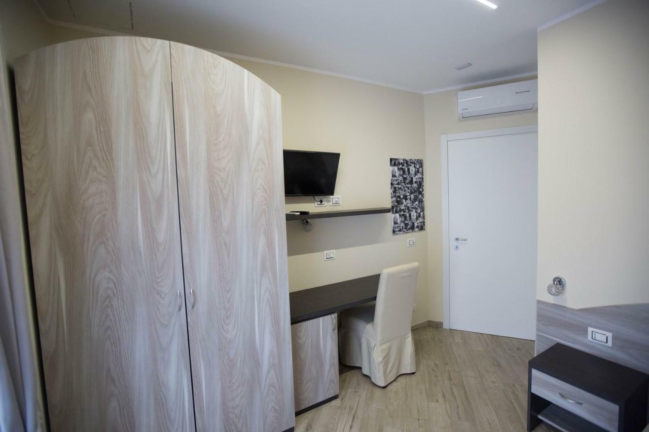 4 Rent Acomodação com café da manhã Albano Laziale Exterior foto